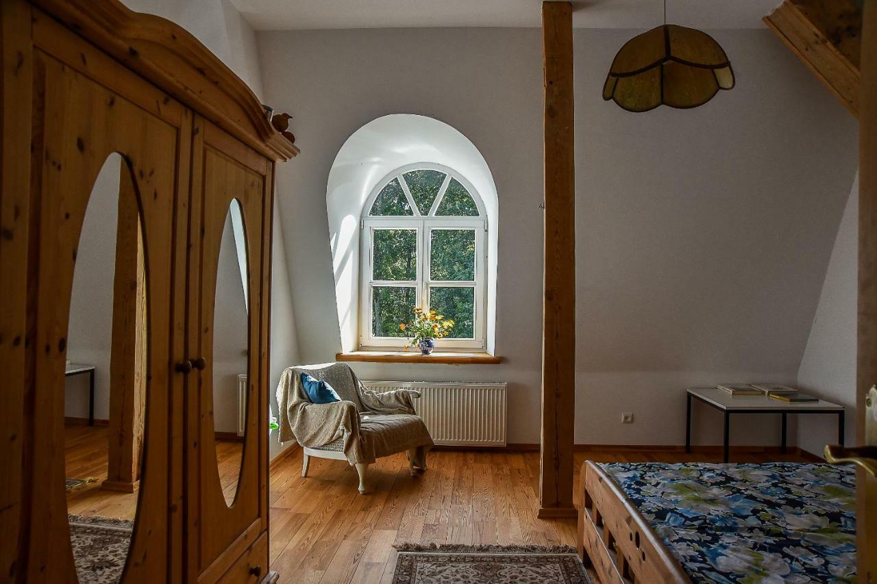 فندق Maras Manor Turlava المظهر الخارجي الصورة